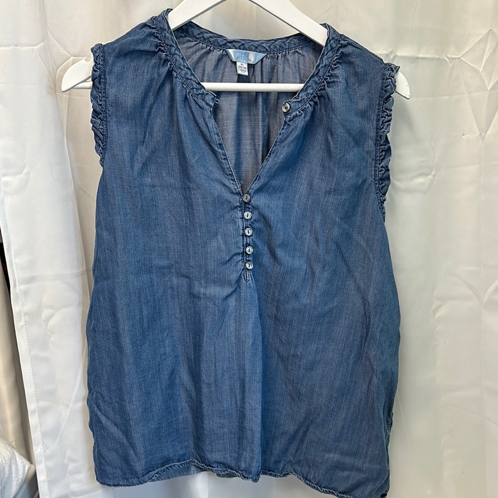 Time and Tru Button-Front Denim Blouse